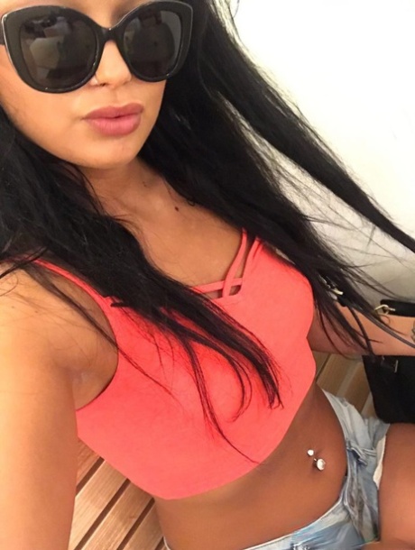 Sancaktepe Seçkin Üniversiteli Escort Modeli Berna