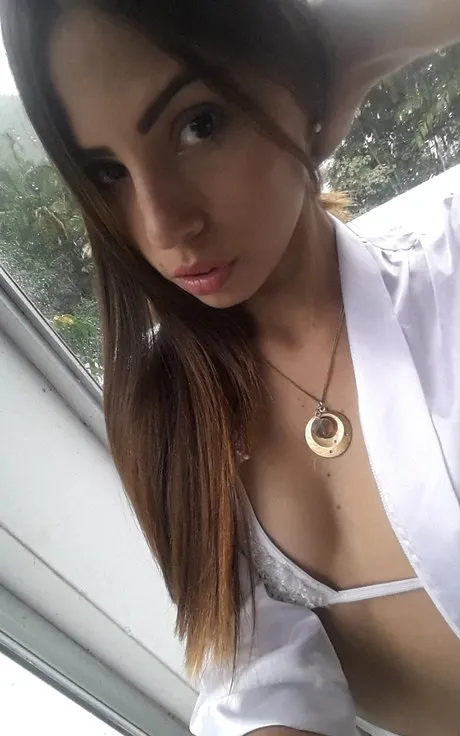 Irmak - Fatih VIP Escort Bayan Modeli - Gerçek Fotoğraflı İlan